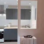 Spacieux T4 Plein Centre La Coupole Nîmes