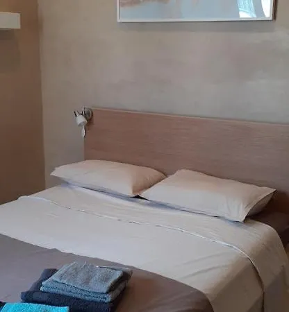 Spacieux T4 Plein Centre La Coupole شقة *